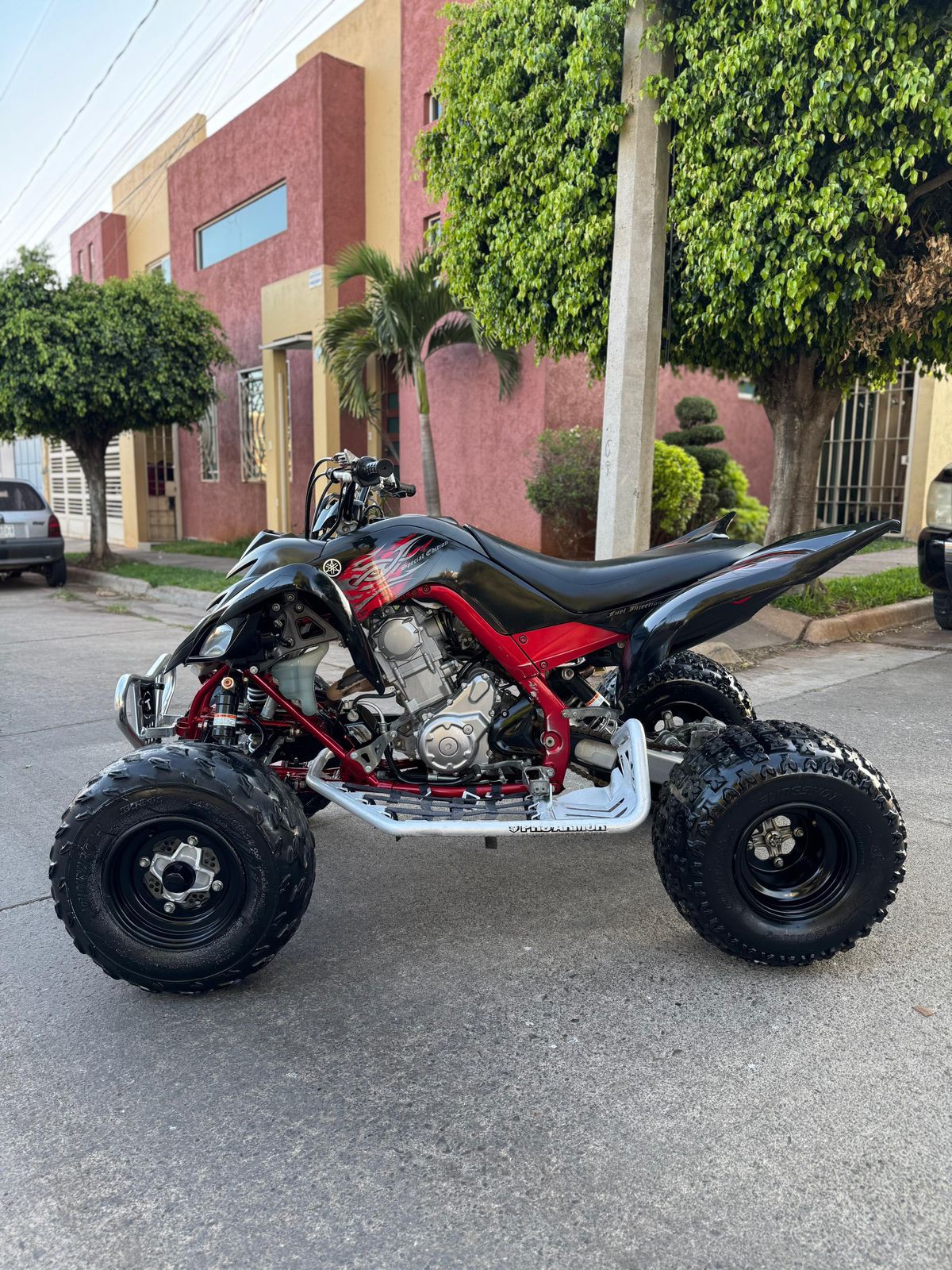 yamaha raptor 700 R 2008 edición especial 3